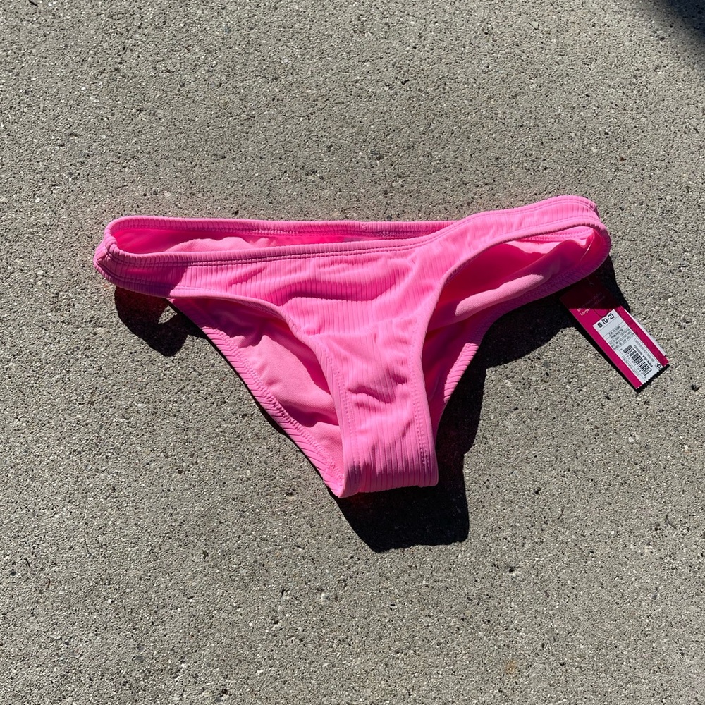 NWT Pink Ribbed Cheeky Bottoms